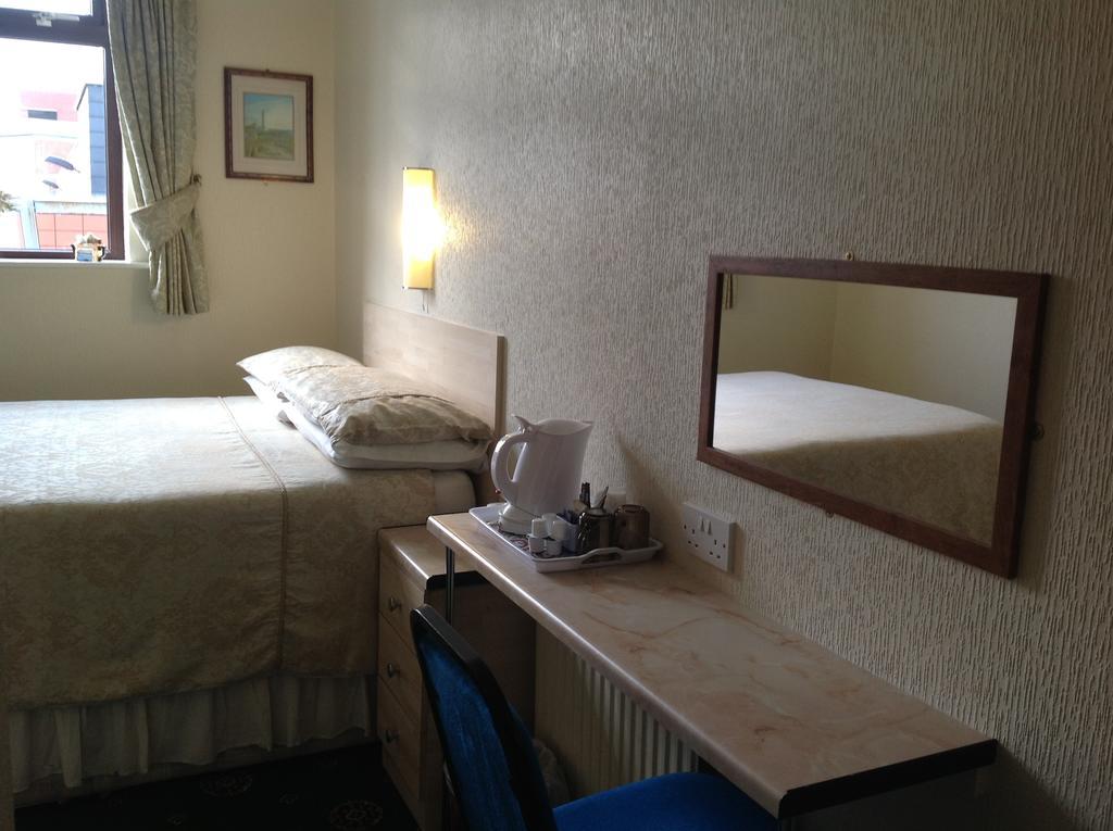 ホテル Myrtle House ブラックプール エクステリア 写真